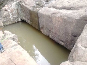 sarola-panyacha-puratan-houd